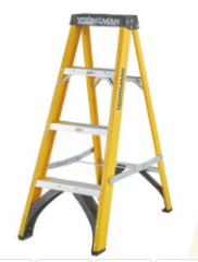 FIBREGLASS STEPLADDER 4 TREAD