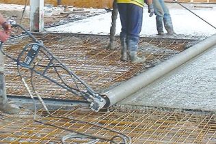 ROLLER SCREED & DRIVE HANDLES 4.0MTR